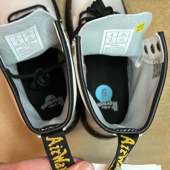 Dr. Martens Zavala Combat Boot - Picture 9 of 9